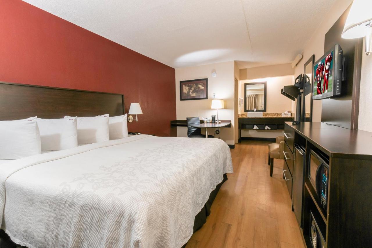 Red Roof Inn Plus+ Baltimore - Washington Dc/Bwi South Hanover Exterior photo
